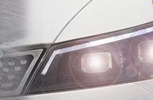 Load image into Gallery viewer, Ultra Luxury Golf cart