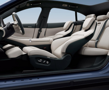 Load image into Gallery viewer, Xiaomi YU7 SUV 681hp dual-motor AWD