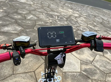 Load image into Gallery viewer, F8 blade mountain off road Electric scooter 72V 30Ah 4000W - E-Scooter UAE Hub