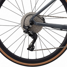 Load image into Gallery viewer, RT600 Road Bike With Carbon Steel Frame