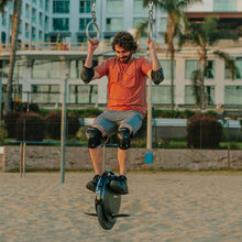 Load image into Gallery viewer, INMOTION V8S Unicycle - E-Scooter UAE Hub