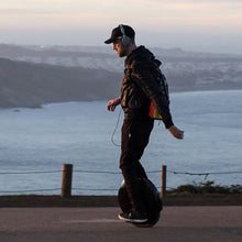 Load image into Gallery viewer, INMOTION V8S Unicycle - E-Scooter UAE Hub