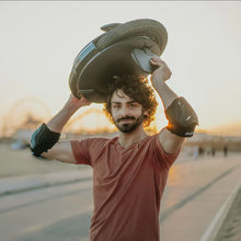 Load image into Gallery viewer, INMOTION V8S Unicycle - E-Scooter UAE Hub