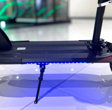 Load image into Gallery viewer, V10 Fast speed Electric Scooter 1200W 48V 12Ah - E-Scooter UAE Hub