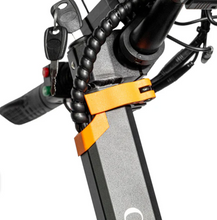 Load image into Gallery viewer, M4 Max E Scooter 48V 20A 2400W With Rear Luggage Box - E-Scooter UAE Hub