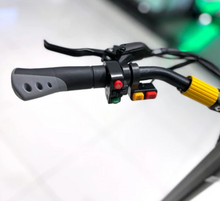 Load image into Gallery viewer, V8 Electric Scooter 60V 26Ah 3200W swap Battery - E-Scooter UAE Hub