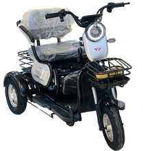Load image into Gallery viewer, X7 3 Wheels Electric Scooter 3 Seat 600W Brushless Motor 48V 20Ah Battery