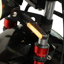 Load image into Gallery viewer, Mk11 Off Road Electric Scooter 4000W Dual motor Scooter 60V 28Ah