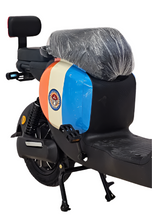 Load image into Gallery viewer, Aster Vespa Style Electric Bike 48V 12Ah 800W