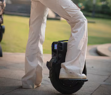 Load image into Gallery viewer, Begode A1 Electric Unicycle
