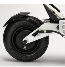 Load image into Gallery viewer, Hooga Daytona - 72V 40Ah, 5000W Dual motor All Terrain Hyper Scooter
