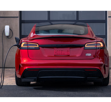 Load image into Gallery viewer, Tesla Model S 75D Electric luxury sedan