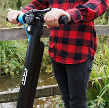 Load image into Gallery viewer, RILEY RS2 PRO Electric Scooter 500W - E-Scooter UAE Hub