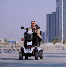 Load image into Gallery viewer, Equinox Grande Multi-Terrain Mobility E Scooter - E-Scooter UAE Hub