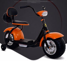 Load image into Gallery viewer, Kids Harley E scooter With Auxillary wheels Age 2-6 Years