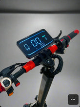 Load image into Gallery viewer, W3 Pro Off Road E-Scooter 2000W Motor 2024 Model - E-Scooter UAE Hub
