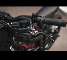 Load image into Gallery viewer, 2025 Talaria Sting MX5 Dirt Bike 72V 40Ah 13400W 100KM  Long Range