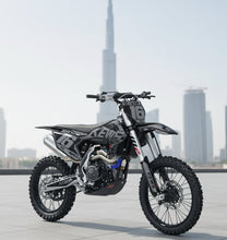 Load image into Gallery viewer, KEWS DIRT BIKE-PETROL -Black 450CC 80Kmh Speed