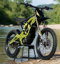 Load image into Gallery viewer, NEW Surron Light Bee X Electric Dirt Bike 2025 Version - E-Scooter UAE Hub