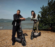 Load image into Gallery viewer, Ninebot MAX G3 Electric Scooter Segway 3rd Gen 2025 New 45kmh Max Speed