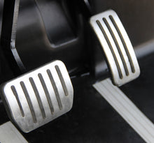 Load image into Gallery viewer, Ultra Luxury Golf cart