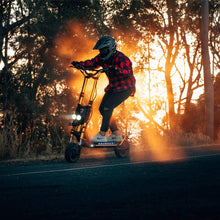 Load image into Gallery viewer, Kaabo Wolf King GT Pro Electric Scooter 72V 35Ah samsung Black - E-Scooter UAE Hub