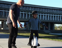 Load image into Gallery viewer, INMOTION E20 Electric Unicycle - E-Scooter UAE Hub
