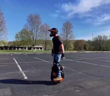 Load image into Gallery viewer, INMOTION V11Y Adult Electric Unicycle One Wheel Bike Scooter - E-Scooter UAE Hub
