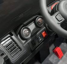 Load image into Gallery viewer, Kids Electric Ride On Jeep Age 3-6 Years

