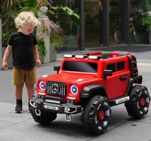 Load image into Gallery viewer, Kids Ride On Electric Car-Fashionable 2026 New Design Kids Age 2-5 Max 40kg
