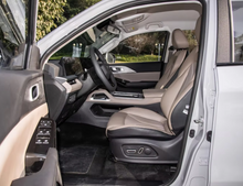 Load image into Gallery viewer, F70 Hybrid Ev Electric Pickup Off Road 4x4 Electric Truck Changan 2024
