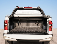 Load image into Gallery viewer, F70 Hybrid Ev Electric Pickup Off Road 4x4 Electric Truck Changan 2024
