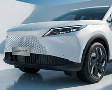 Load image into Gallery viewer, OMODA C7 LUXURY SUV
