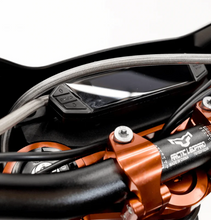 Load image into Gallery viewer, Arctic Leopard EX 800 Electric Dirt Bike 72V 75Ah 25Kw with 220km Range 100kmh Speed
