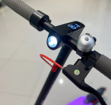 Load image into Gallery viewer, XM M365 E Scooter 36V 7.2Ah 250W
