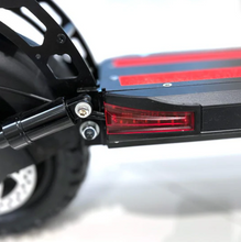 Load image into Gallery viewer, V18 Electric scooter Dual drive 1500Wx2 48V 18Ah

