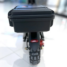 Load image into Gallery viewer, V18 Electric scooter Dual drive 1500Wx2 48V 18Ah
