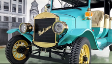 Load image into Gallery viewer, Classic Electric Vintage Car 05,08 seater
