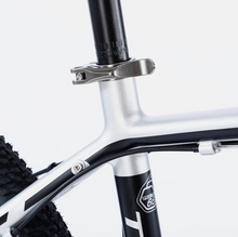 Load image into Gallery viewer, Zyklus Turbo 36 Aluminum Alloy Frame Mountain Bike
