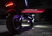 Load image into Gallery viewer, DUALTRON STORM Scooter
