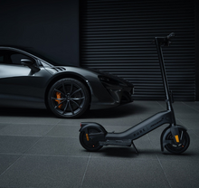 Load image into Gallery viewer, PURE X MCLAREN BLACK 900W MAX POWER 50KM RANGE
