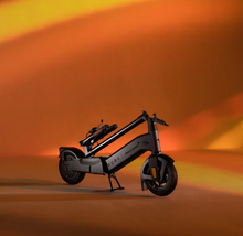 Load image into Gallery viewer, PURE X MCLAREN BLACK 900W MAX POWER 50KM RANGE
