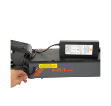 Load image into Gallery viewer, Kukirin G4 Electric Scooter - 2025 New 60V 20Ah 2000W

