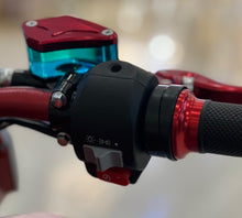Load image into Gallery viewer, RS-2 Sporty Electric Bike 60V 20Ah
