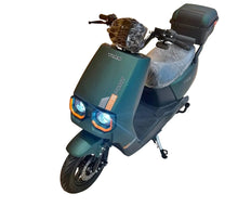 Load image into Gallery viewer, Winner FH05 City Electric Bike With Rear Luggage Box 60V 20Ah
