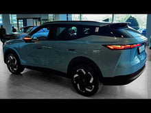 Load and play video in Gallery viewer, OMODA C7 LUXURY SUV
