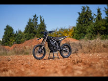 Load and play video in Gallery viewer, 2025 Surron Ultra Bee Electric dirt bike E Motorcycle
