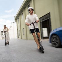 Load image into Gallery viewer, Xiaomi Electric Scooter 4 Pro
