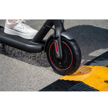 Load image into Gallery viewer, Xiaomi Electric Scooter 4 Pro
