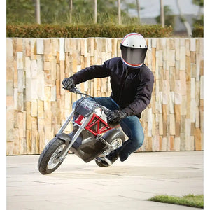 Razor Street Bike RSF650 Age 16+ Boys bike